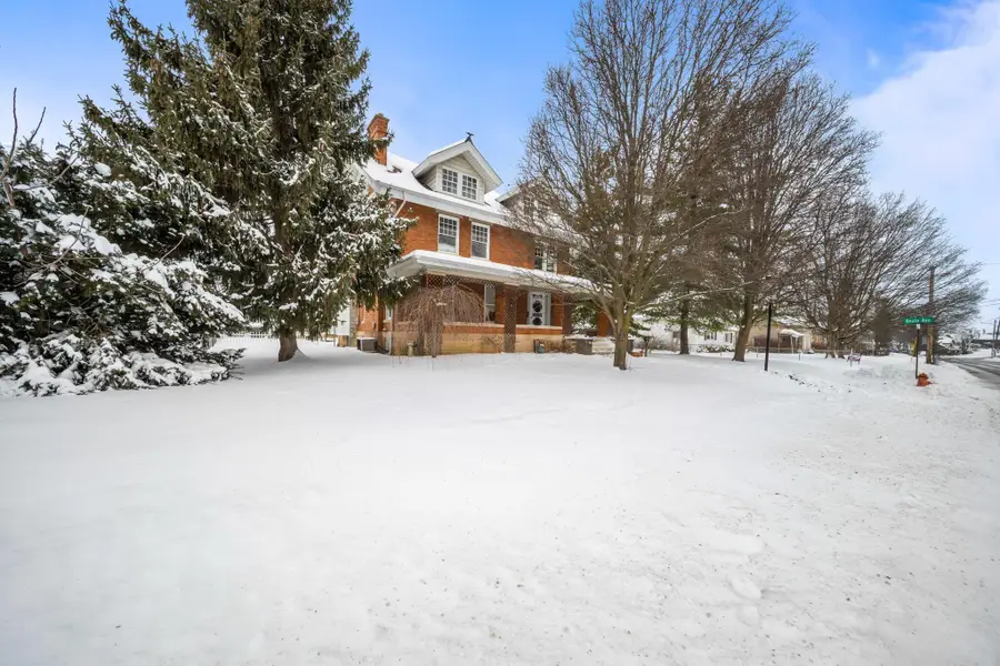 230 W Columbus Street, Mount Sterling, OH 43143 - #3