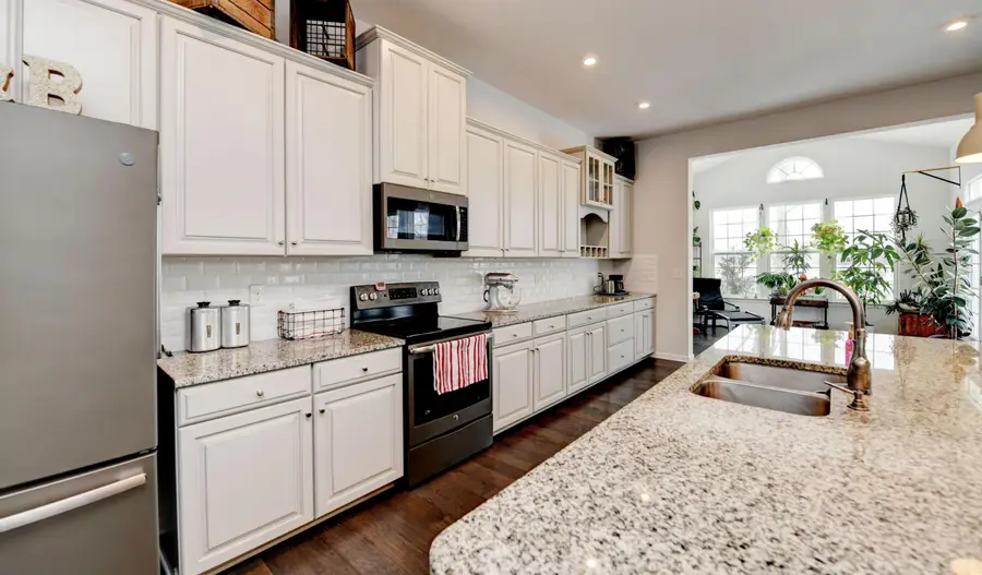 7445 Talavera Court, Galena, OH 43021 - Image #3