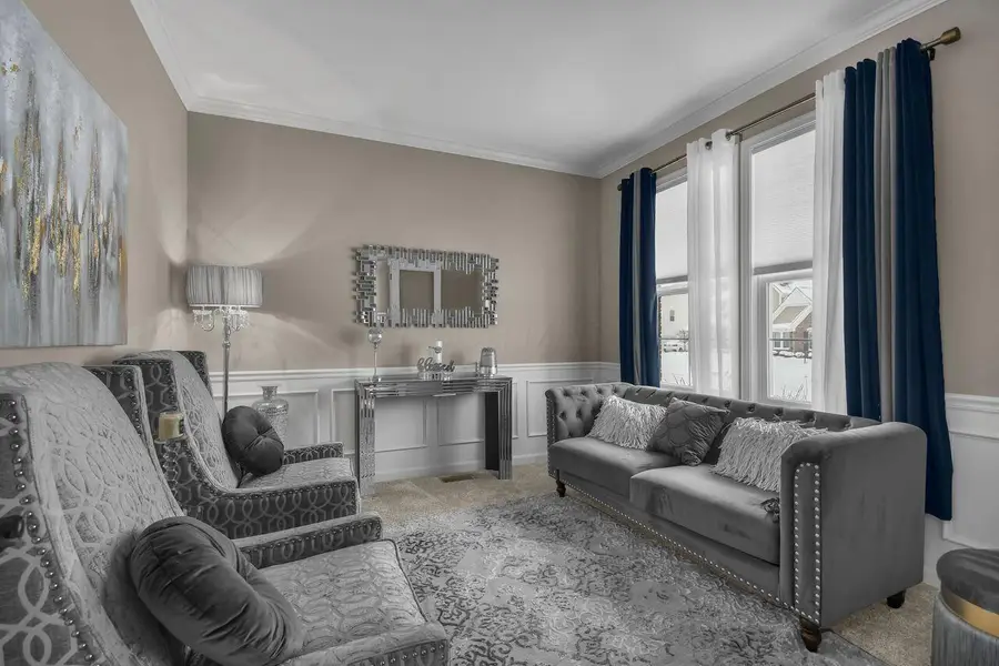 8427 Chesapeake Way Nw, Pickerington, OH 43147 - Image #3