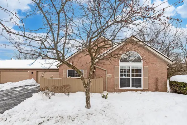 1930 Farmbrook Circle S, Grove City, OH 43123