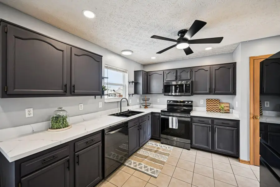 1088 Amherst Boulevard, London, OH 43140 - #3