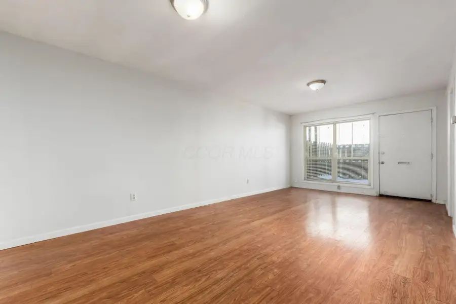 1126 Merrimar Circle N, Columbus, OH 43220 - Image #2