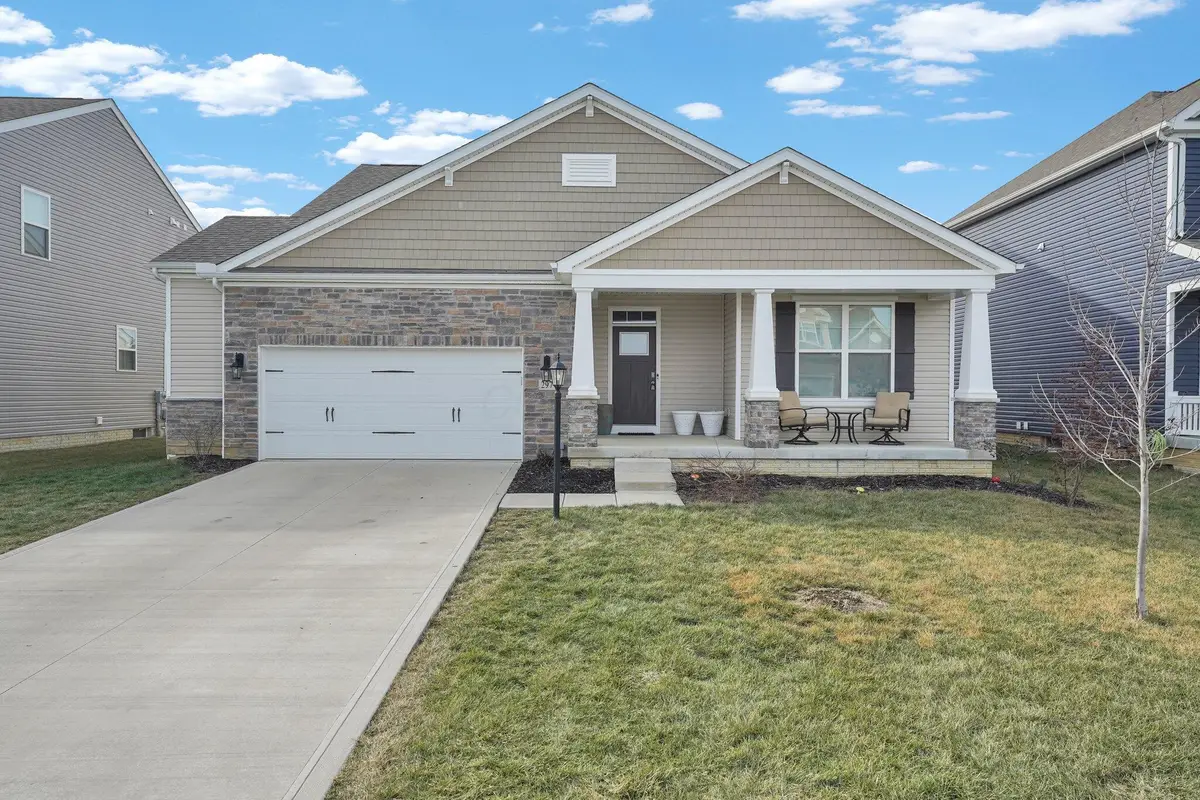 297 Mahogany Lane, Commercial Point, OH 43116 - Image #1