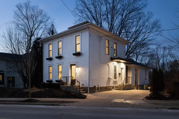 442 E Broadway, Granville, OH 43023