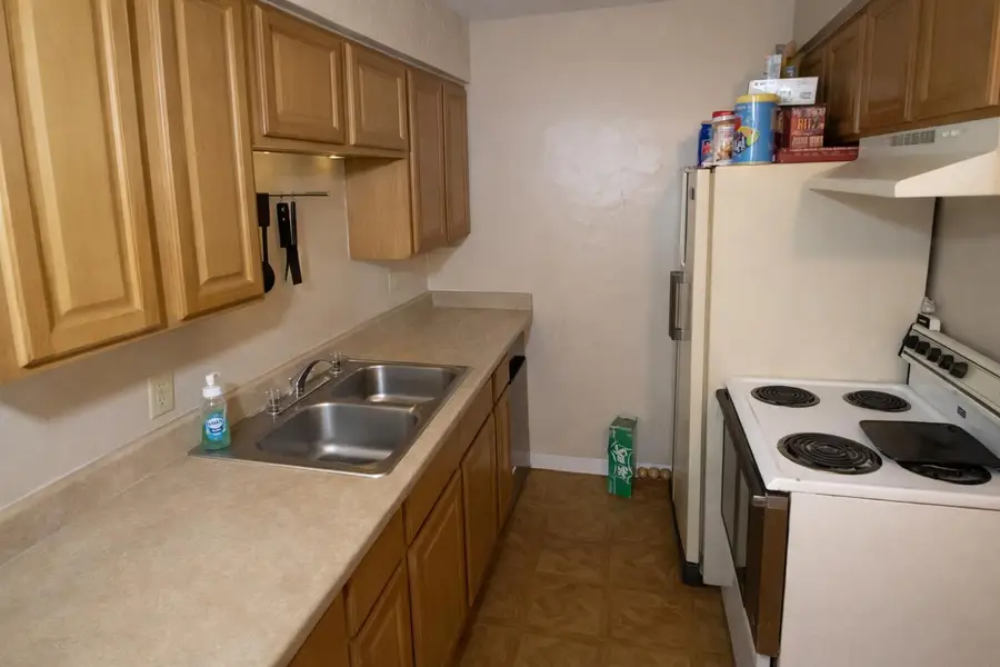 3664-3670 Mccarley Drive S, Columbus, OH 43228 - Image #2