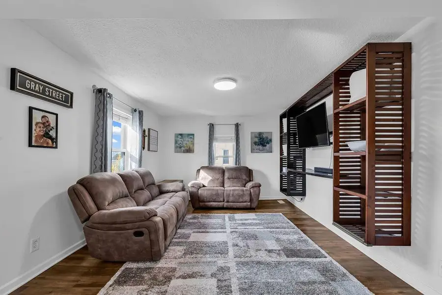 542 Gray Street, Plain City, OH 43064 - Image #3