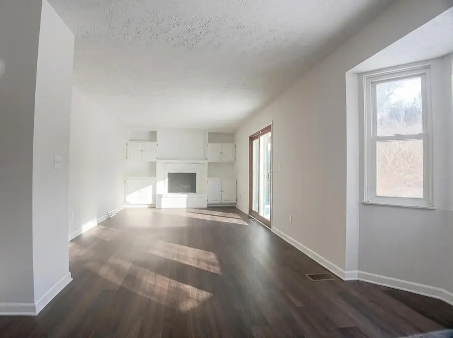 6571 Schenk Avenue, Reynoldsburg, OH 43068 - Image #3