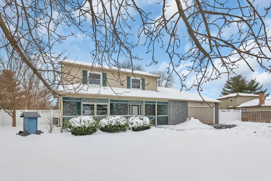 9841 Woodsfield Circle Nw, Pickerington, OH 43147 - #2