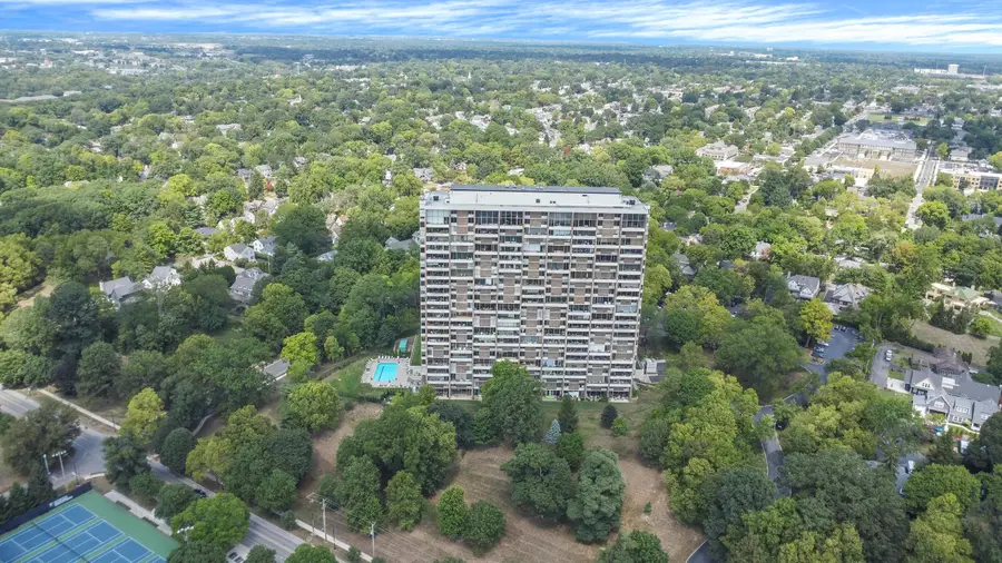 1000 Urlin Avenue, Columbus, OH 43212 - Image #3