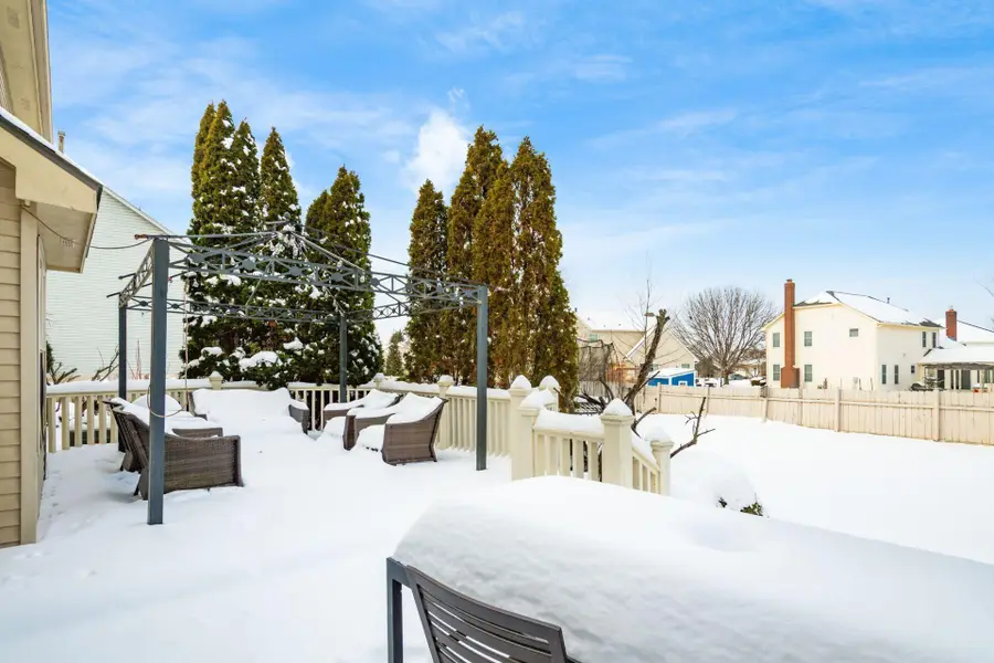 8133 Dunaway Lane, Westerville, OH 43082 - #3