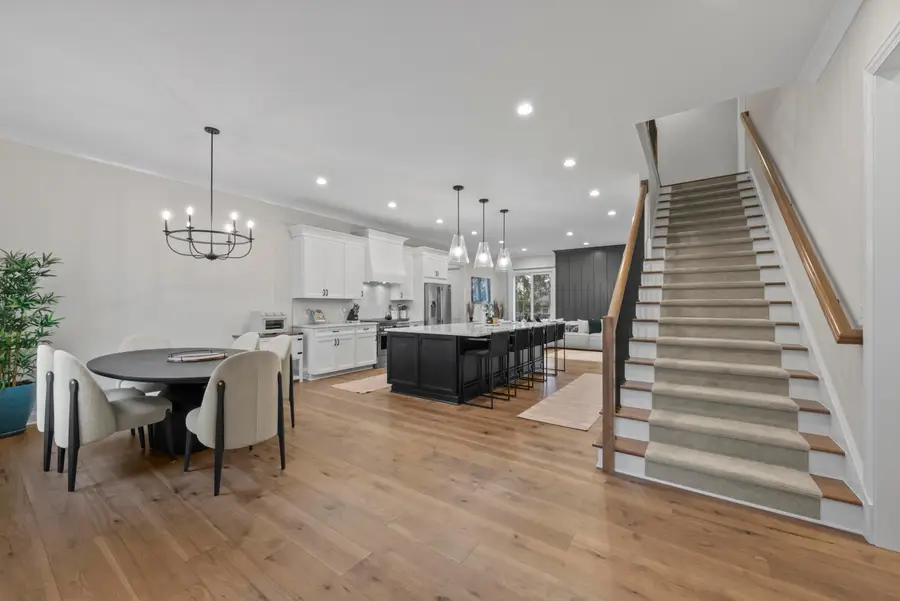 130 Barrington Place, Powell, OH 43065 - #2