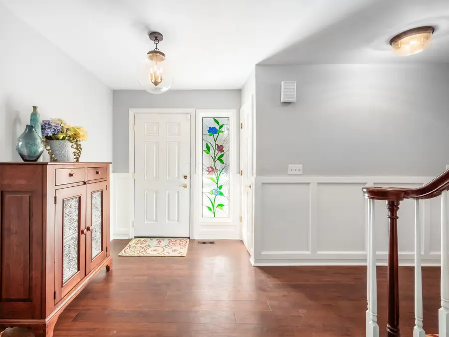 5825 Bastille Place, Columbus, OH 43213 - Image #2