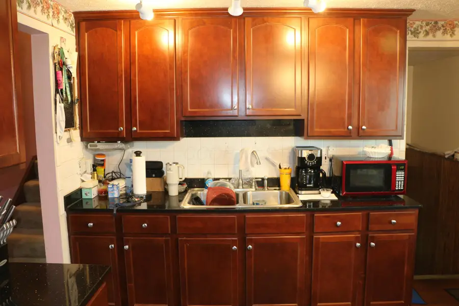 2251 Meridian Court, Columbus, OH 43232 - Image #3