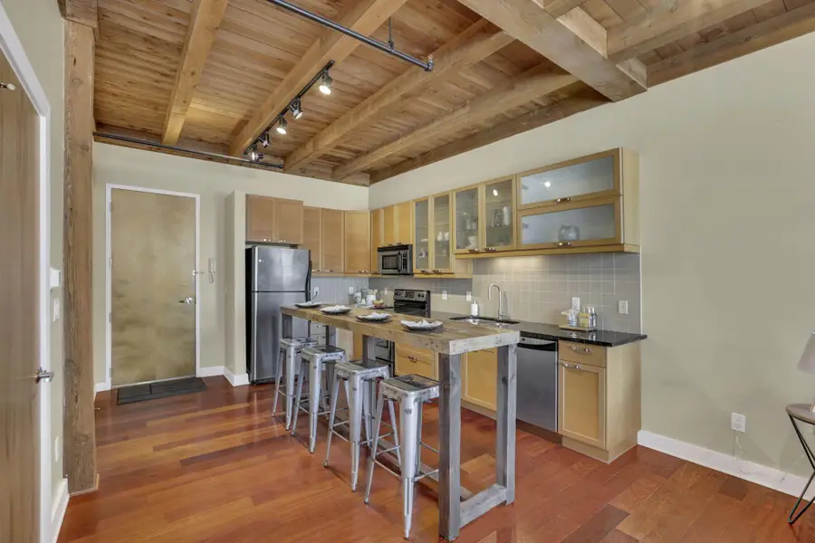 150 E Main Street, Columbus, OH 43215 - #3