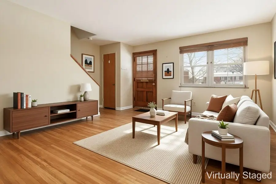 1835 Northwest Court, Columbus, OH 43212 - Image #2