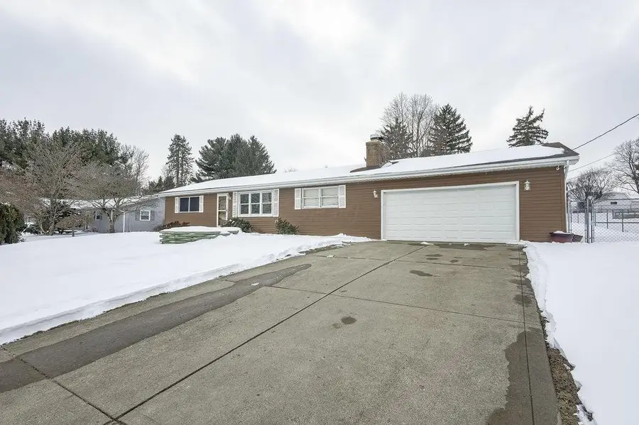 274 Rodney Lane Se, Newark, OH 43056 - Image #2