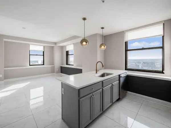 50 W Broad Street, Columbus, OH 43215