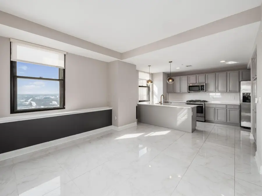 50 W Broad Street, Columbus, OH 43215 - Image #2