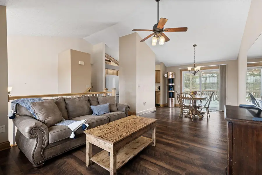 6988 Endsleigh Drive, Reynoldsburg, OH 43068 - Image #3