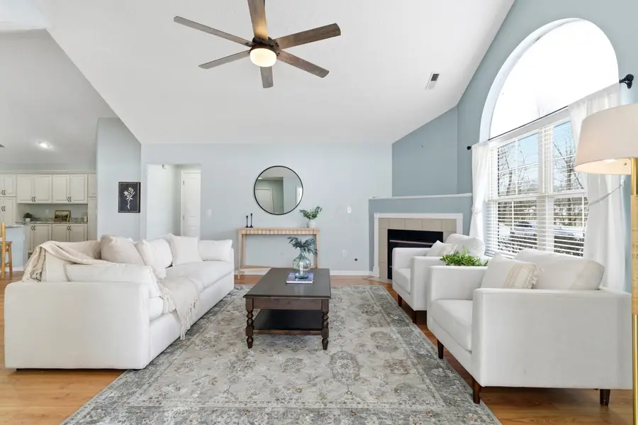 7336 Falls View Circle, Delaware, OH 43015 - Image #2