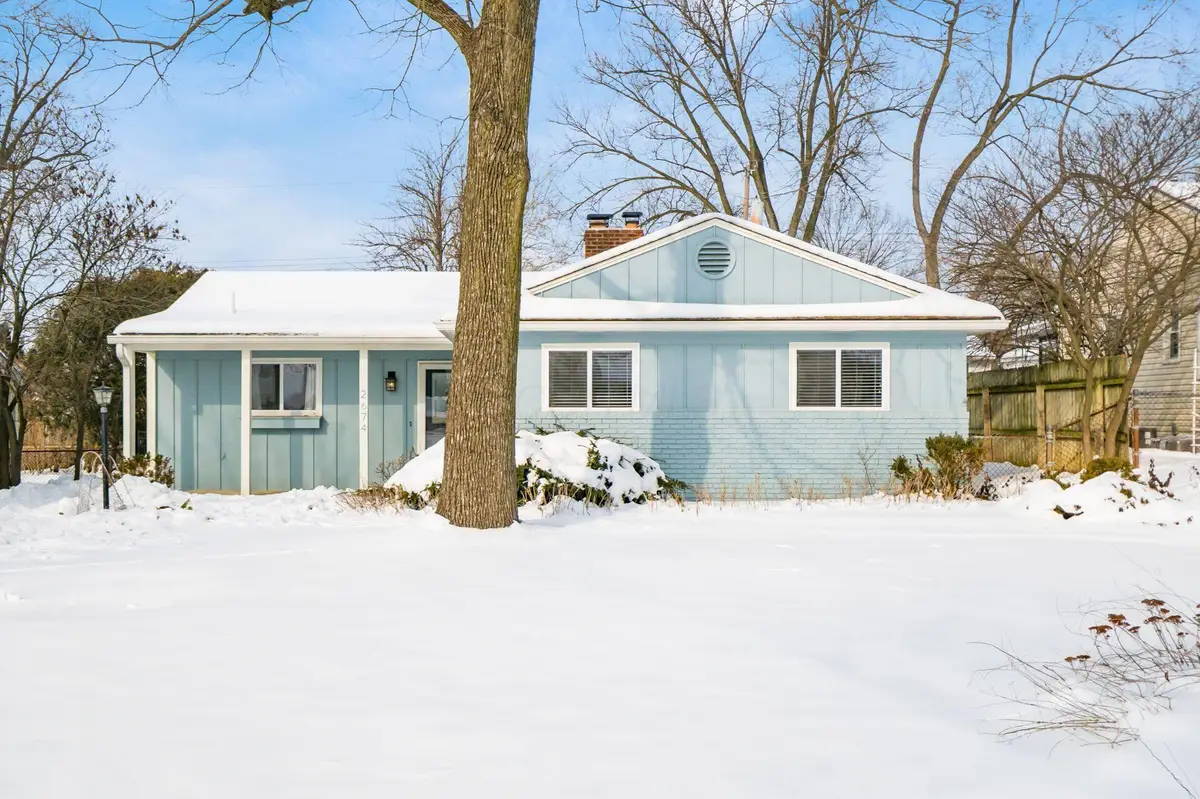 2674 Woodstock Road, Upper Arlington, OH 43221 - Image #1