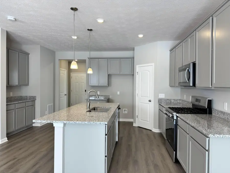 274 Dowler Drive, South Bloomfield, OH 43103 - #3