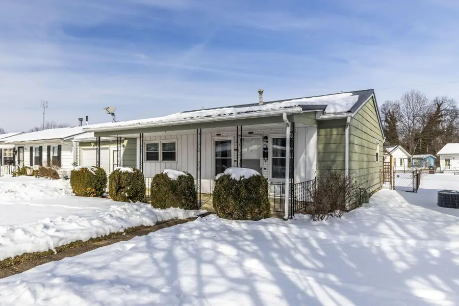 430 Ruth Avenue, Circleville, OH 43113 - #2