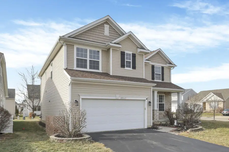 8863 Olenbrook Drive, Lewis Center, OH 43035 - Image #3