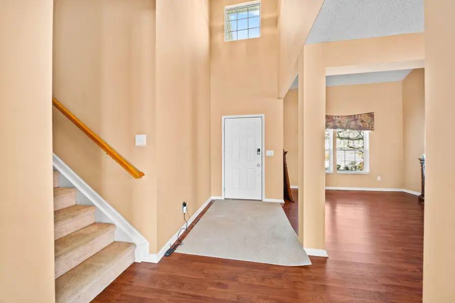 657 Norfolk Square S, Pickerington, OH 43147 - Image #3