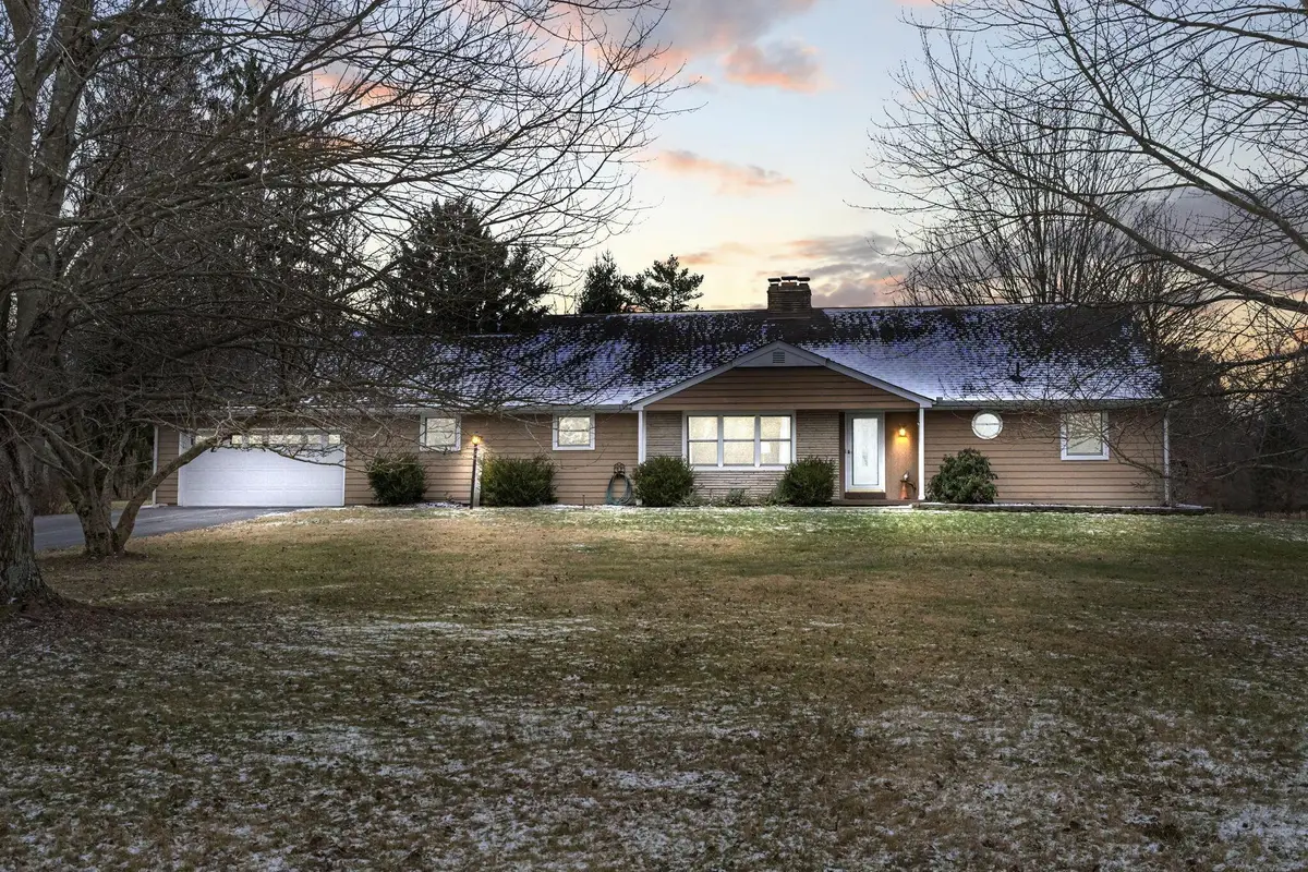 9035 Winchester Road Nw, Carroll, OH 43112 - #1