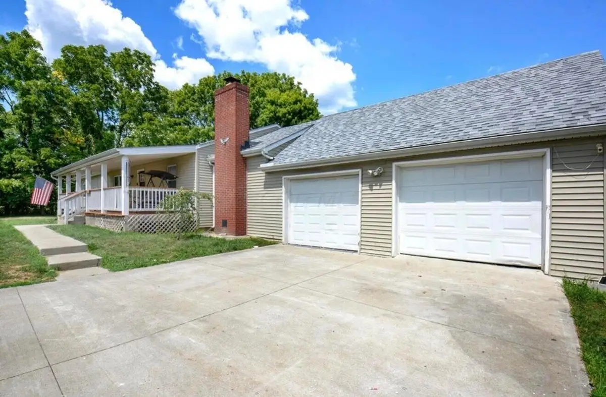 5060 Wheeling Road Ne, Lancaster, OH 43130 - Image #1