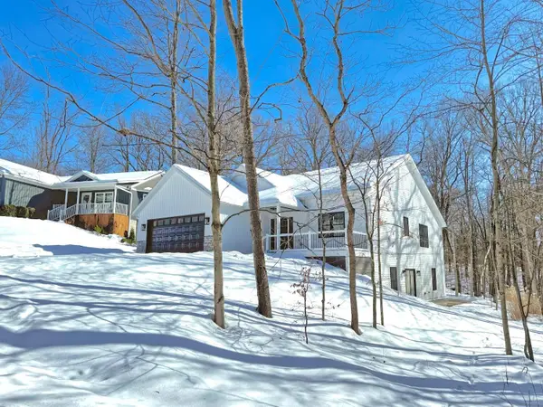 363 Highland Hills Circle, Howard, OH 43028