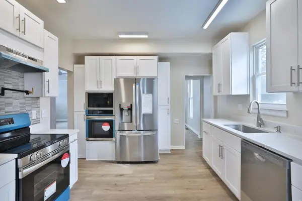 24131 State Route 161, Irwin, OH 43029