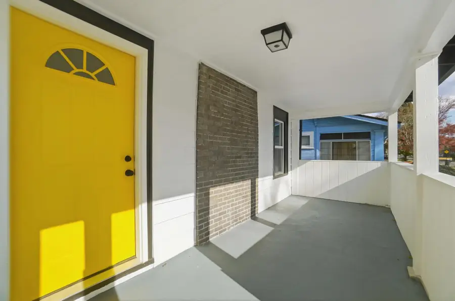 2250 Willamont Avenue, Columbus, OH 43219 - Image #2