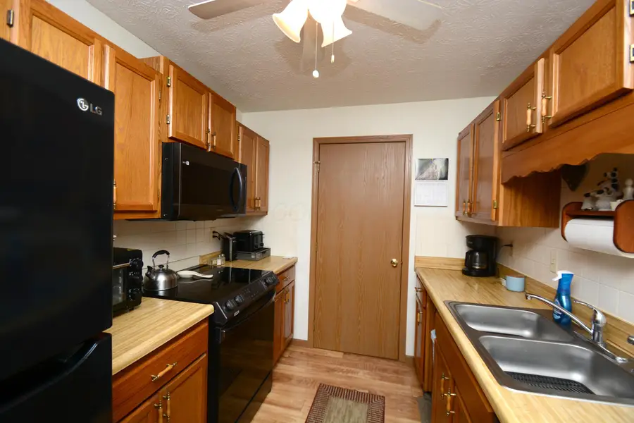 5885 Beechcroft Road, Columbus, OH 43229 - #3