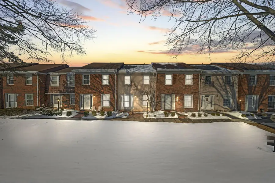 660 Dlyn Street, Columbus, OH 43228 - #2