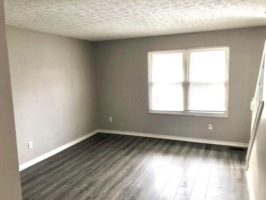 5700 Crossing Court, Columbus, OH 43231 - #2