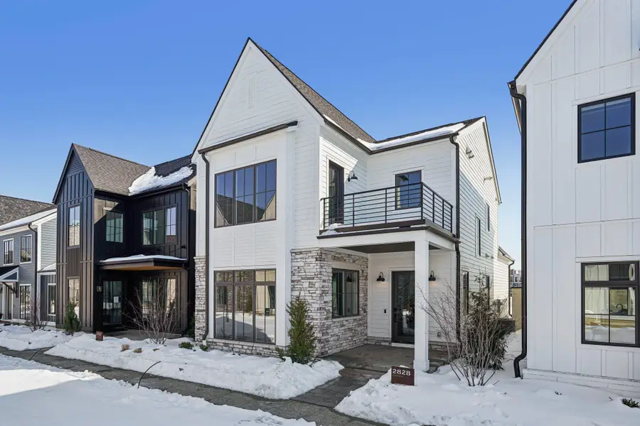 2828 Kobuk Drive, Columbus, OH 43228 - Image #2