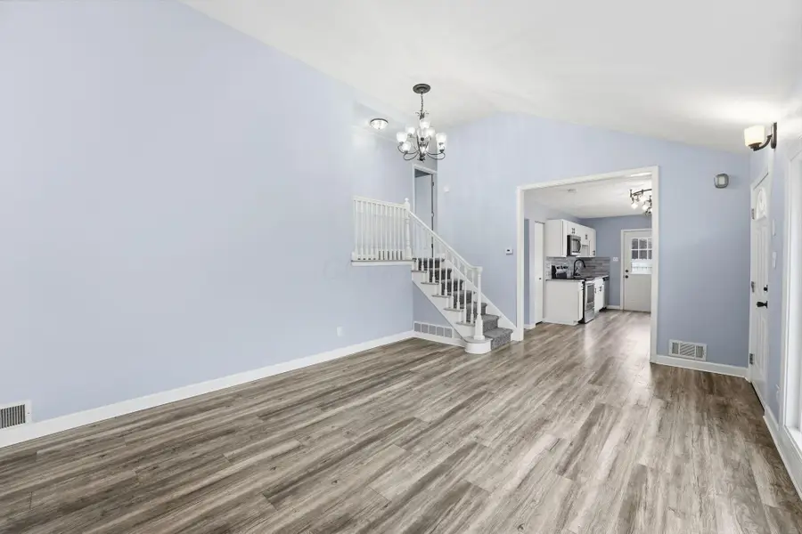 1260 Country Club Road, Columbus, OH 43227 - #3