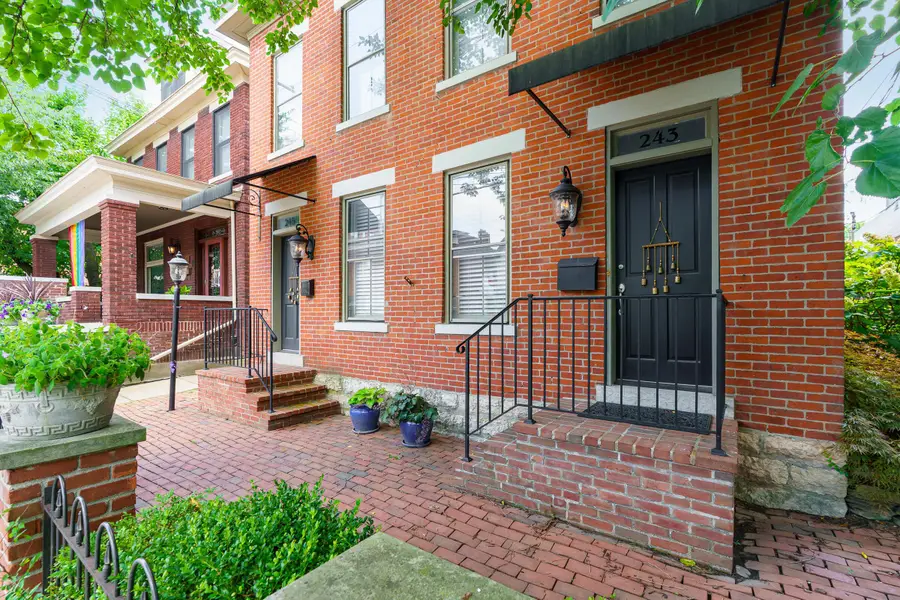 243 E Whittier Street, Columbus, OH 43206 - #3