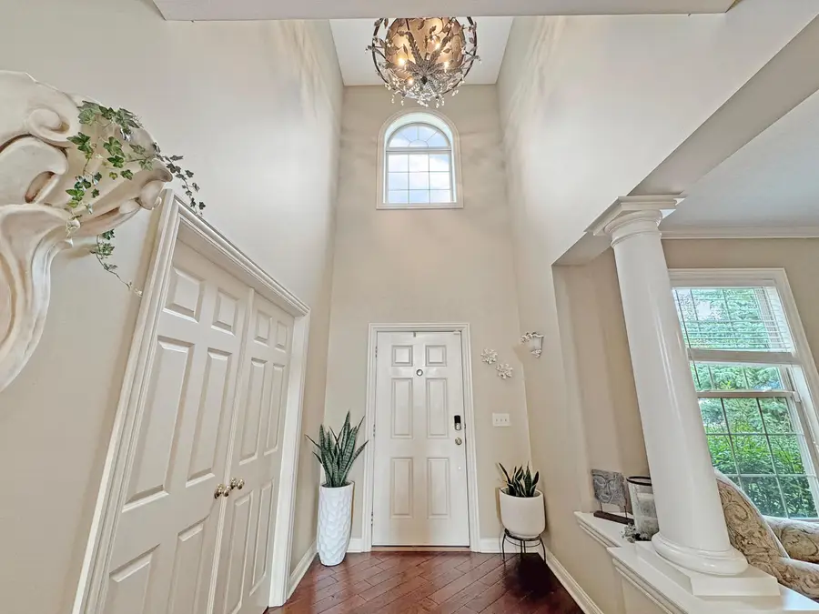 6201 Lampton Pond Drive, Hilliard, OH 43026 - #3