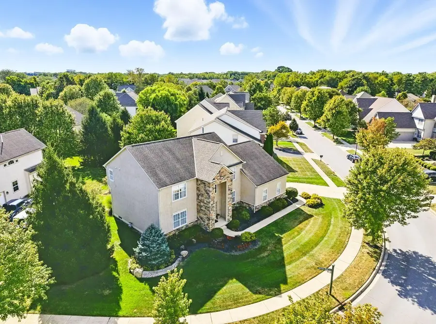 1001 Rutherglen Drive, Columbus, OH 43235 - #3