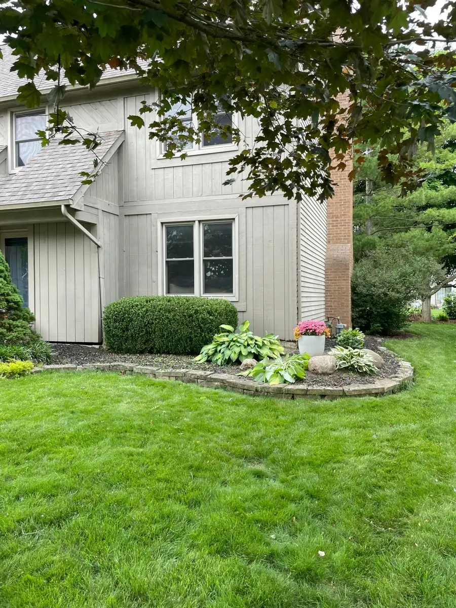 5413 Roscommon Road, Dublin, OH 43017 - #3