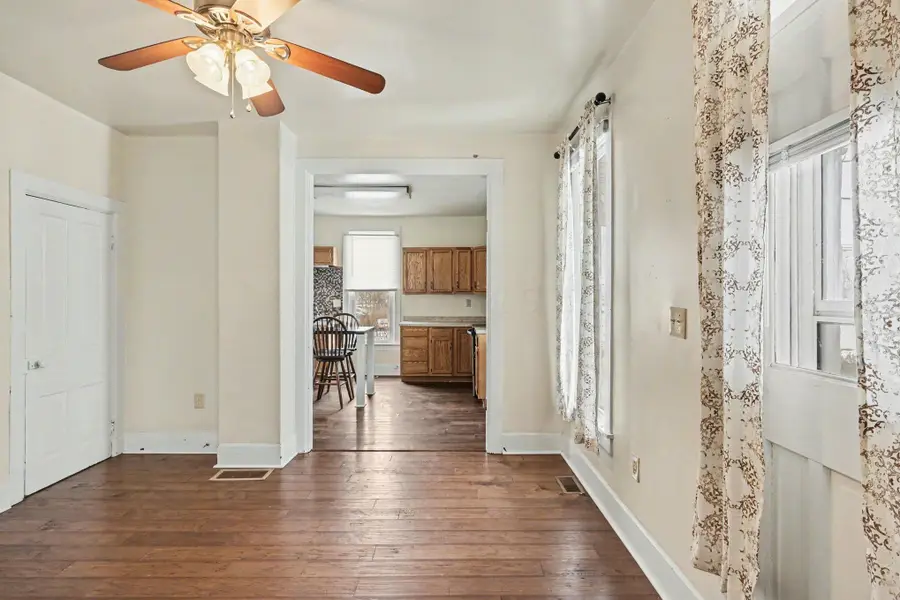 117 W 3rd Street, Marysville, OH 43040 - #3