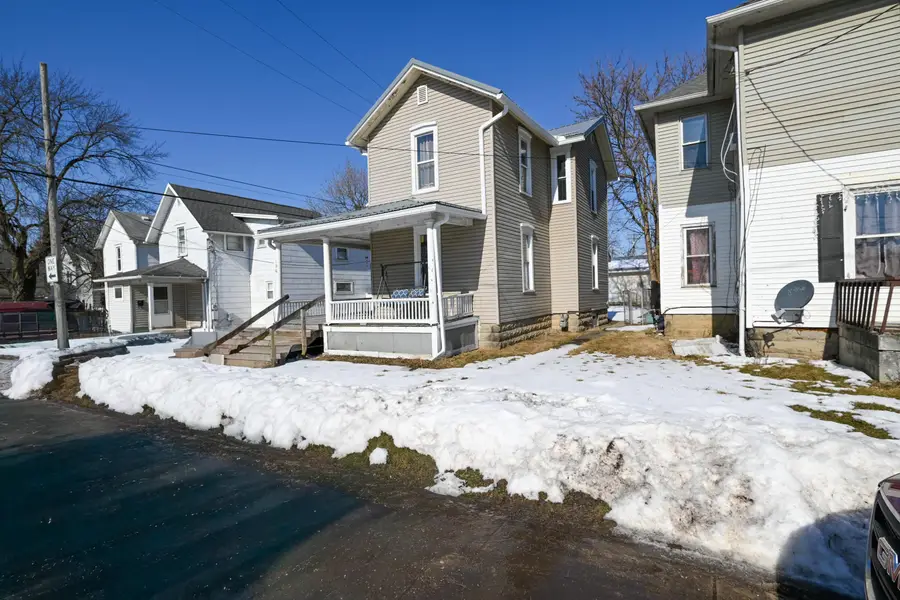 126 W Washington Avenue, Marion, OH 43302 - #2