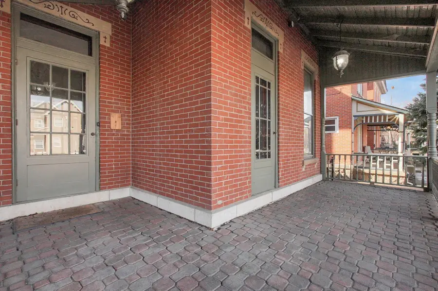 93 King Avenue, Columbus, OH 43201 - #3