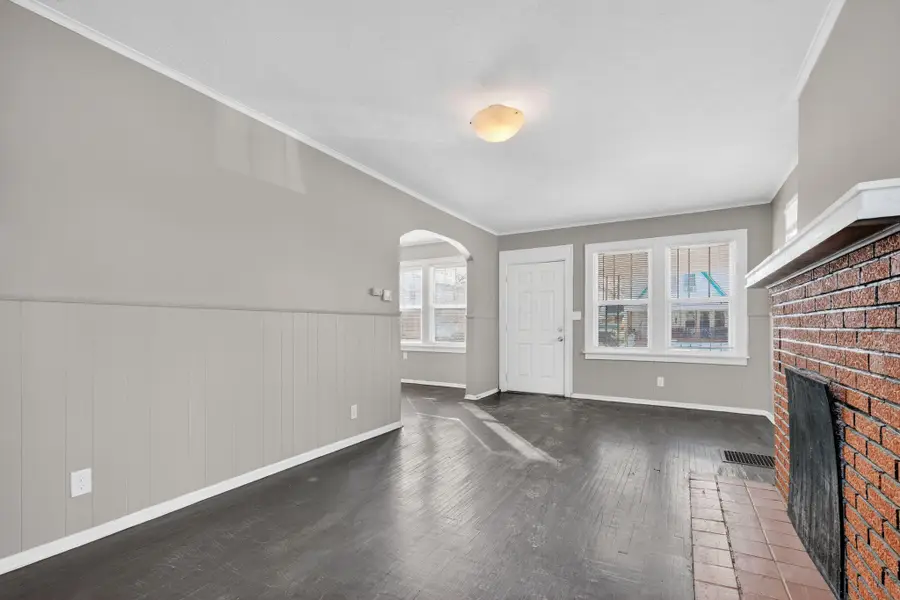 632 Hilltonia Avenue, Columbus, OH 43223 - #3