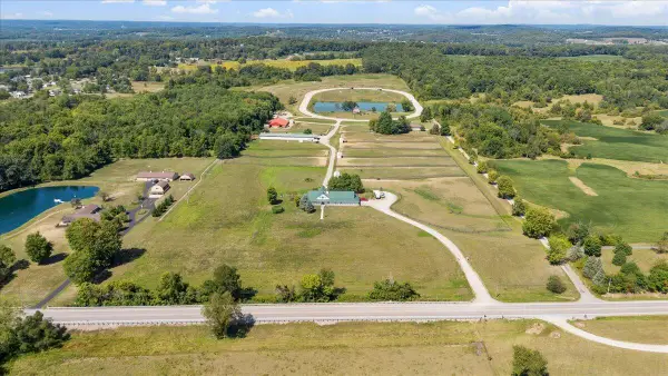 7233 National Road Se, Thornville, OH 43076