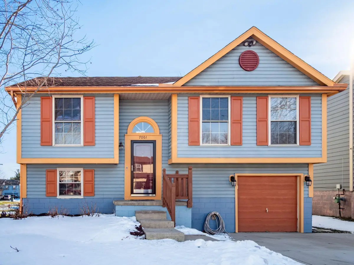 7001 Richfield Drive, Reynoldsburg, OH 43068 - #1