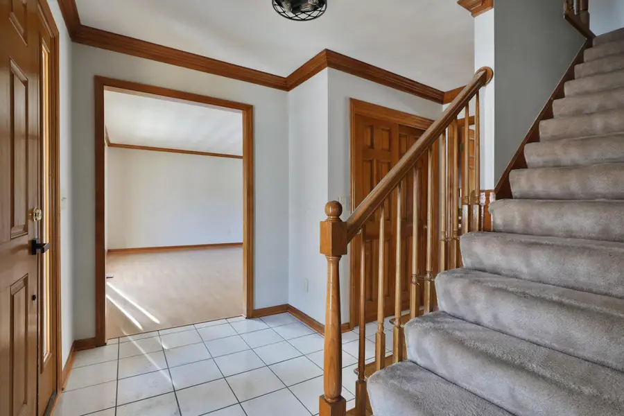 613 Deer Run Road, Westerville, OH 43081 - #3